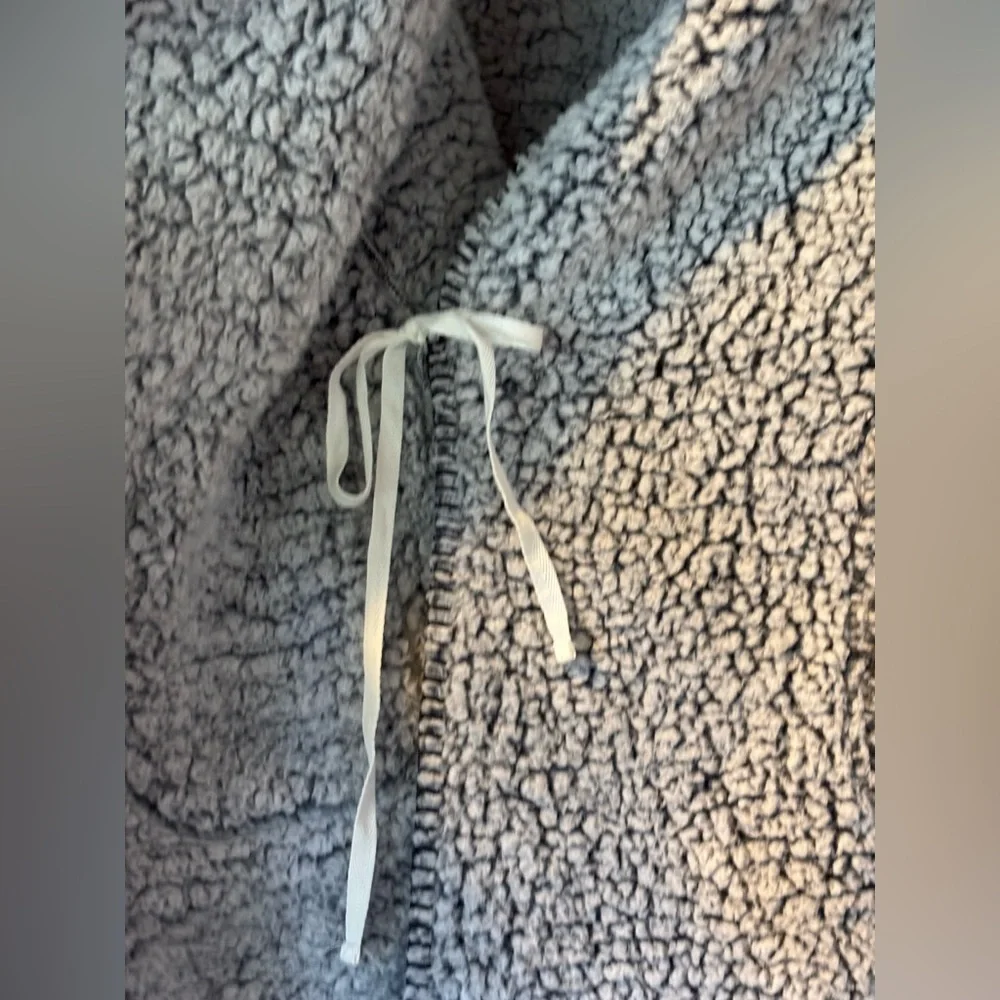 NWOT Charter Club Grey Shaggy Teddy Fleece Robe Tie Sweater Sleepwear Size M/L